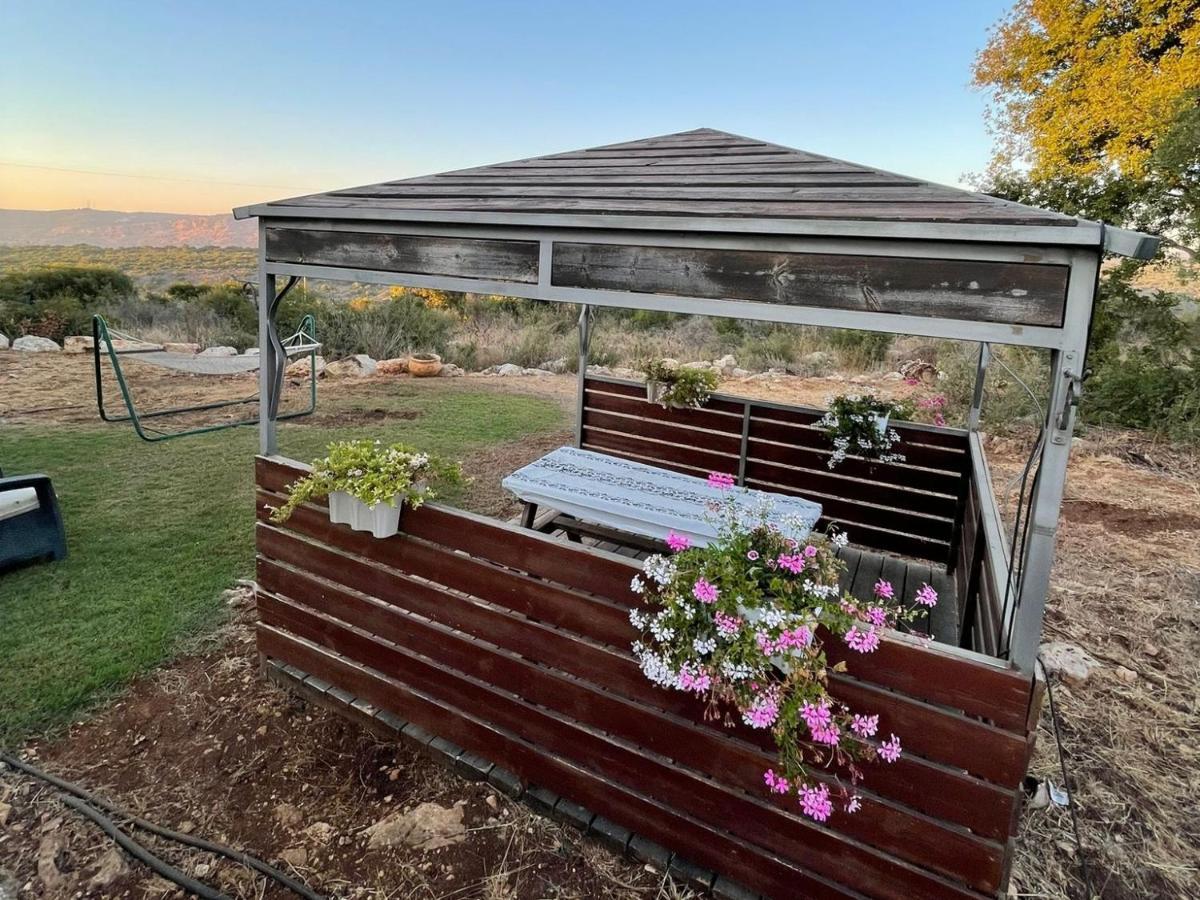 Tal Nof Cabins Villa Manot Eksteriør billede