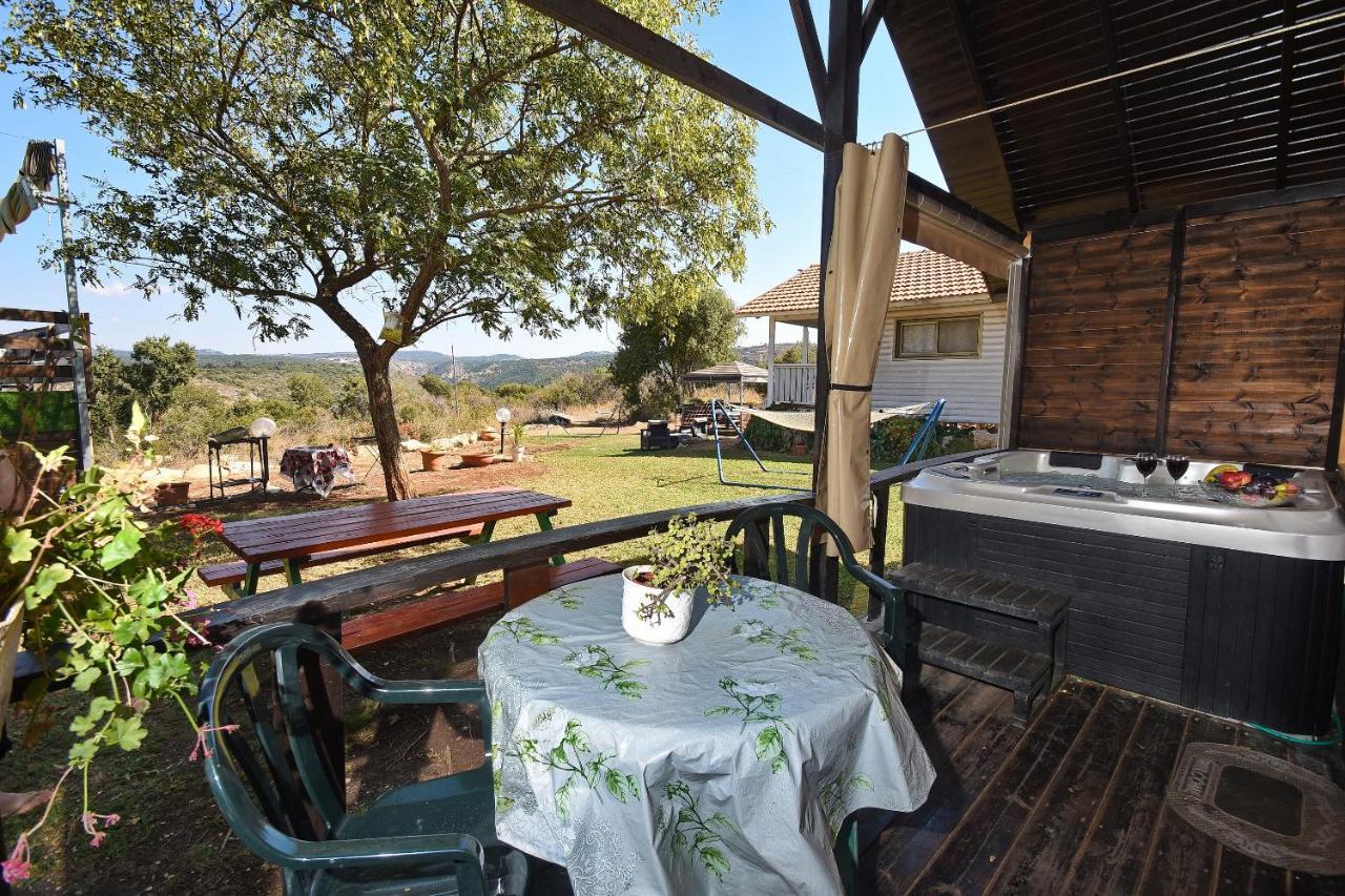 Tal Nof Cabins Villa Manot Eksteriør billede